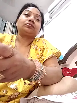 Snapshot of Cute-Janvi20 chatting on April 23, 2026, 12:29 pm Cute-Janvi20 online show from April 23, 2026, 12:29 pm