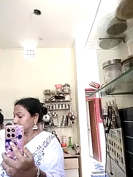 Snapshot of Cute-Janvi20 chatting on July 25, 2026, 6:11 am Cute-Janvi20 online show from July 25, 2026, 6:11 am