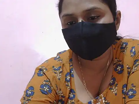 Snapshot of itsabika chatting on February 22, 2026, 7:34 pm itsabika online show from February 22, 2026, 7:34 pm