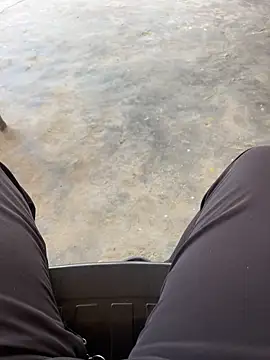 Snapshot of jucydick010887 chatting on November 13, 2025, 8:24 am jucydick010887 online show from November 13, 2025, 8:24 am