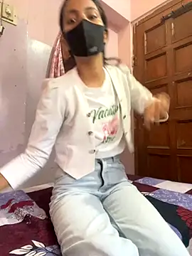 Snapshot of Sandhya_77 chatting on September 24, 2025, 5:44 am Sandhya 77 online show from September 24, 2025, 5:44 am