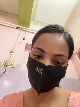 Snapshot of Sandhya_77 chatting on October 19, 2025, 4:57 am Sandhya 77 online show from October 19, 2025, 4:57 am