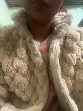 Snapshot of Sandhya_77 chatting on November 12, 2025, 5:52 am Sandhya 77 online show from November 12, 2025, 5:52 am