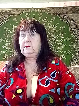 CrystalLime6411 online show from January 11, 2026, 8:41 am