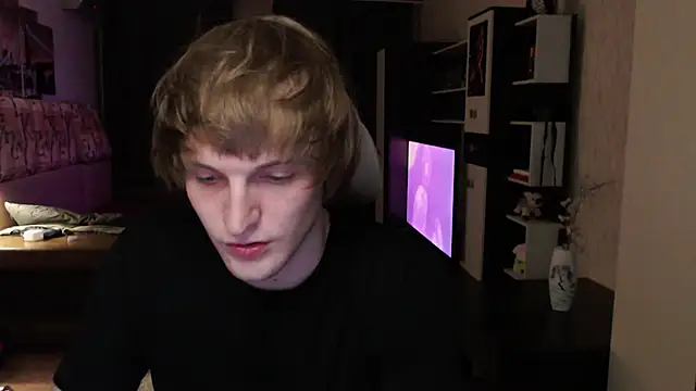 Playersuperstar online show from March 24, 2026, 7:19 pm