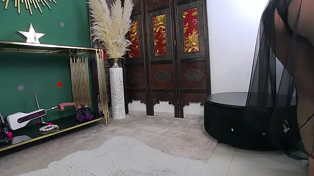 NatashaIvacenko online show from December 2, 2025, 4:07 am