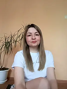 Snapshot of Kate2891 chatting on May 15, 2026, 5:03 am Kate2891 online show from May 15, 2026, 5:03 am