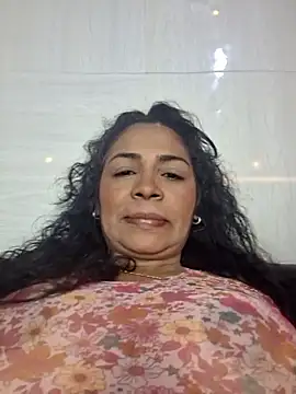 floresblancas online show from October 18, 2025, 12:06 pm