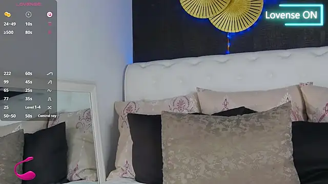 BellaKarma online show from November 30, 2025, 6:39 am