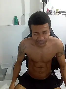 moreno25centimetro online show from September 10, 2025, 11:38 pm