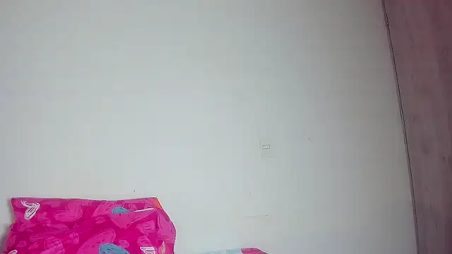 sweetdollinda23 online show from July 28, 2026, 5:45 pm