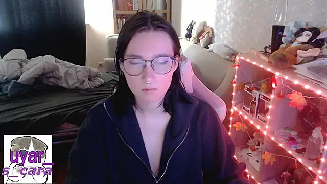 s cara online show from October 19, 2025, 11:33 am