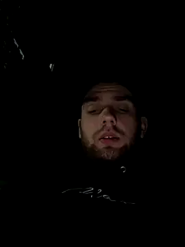 Snapshot of LuckyGirlfriends chatting on October 7, 2025, 5:21 pm LuckyGirlfriends online show from October 7, 2025, 5:21 pm