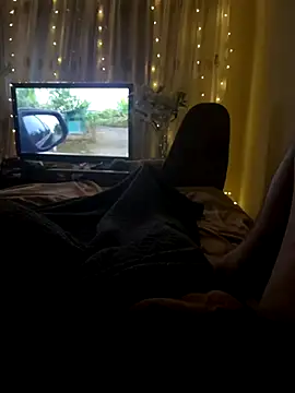 LuckyGirlfriends online show from November 23, 2025, 9:03 pm