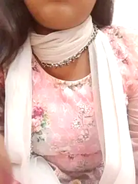 Snapshot of Babe_Doll04 chatting on June 11, 2026, 7:28 am Babe Doll04 online show from June 11, 2026, 7:28 am