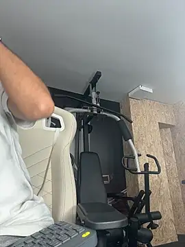 Mister Obsession online show from October 31, 2025, 7:04 pm