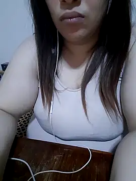 Madam-bezoul- online show from November 22, 2025, 10:42 pm