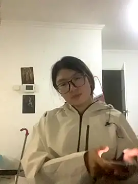 Snapshot of SSlady521 chatting on September 23, 2025, 11:57 am SSlady521 online show from September 23, 2025, 11:57 am