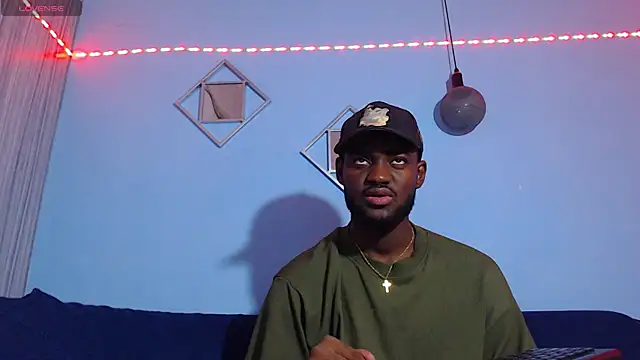 Snapshot of eebony_stallion chatting on May 30, 2026, 3:25 am eebony stallion online show from May 30, 2026, 3:25 am