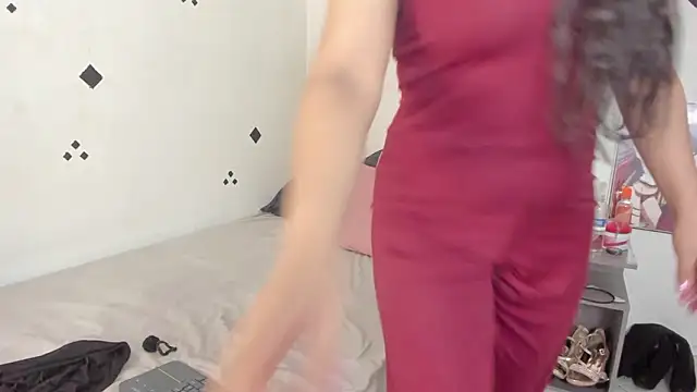 samaramour online show from February 3, 2026, 4:34 pm