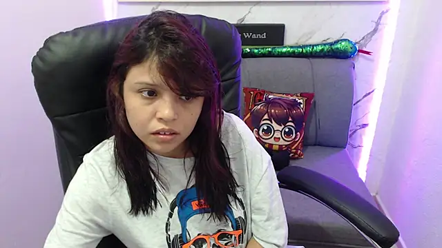 Snapshot of minnie_cake chatting on October 10, 2025, 3:49 am minnie cake online show from October 10, 2025, 3:49 am