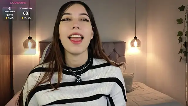 lila min online show from September 24, 2025, 2:20 pm