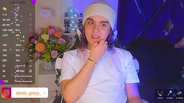 derek greyy  online show from November 21, 2025, 8:40 pm