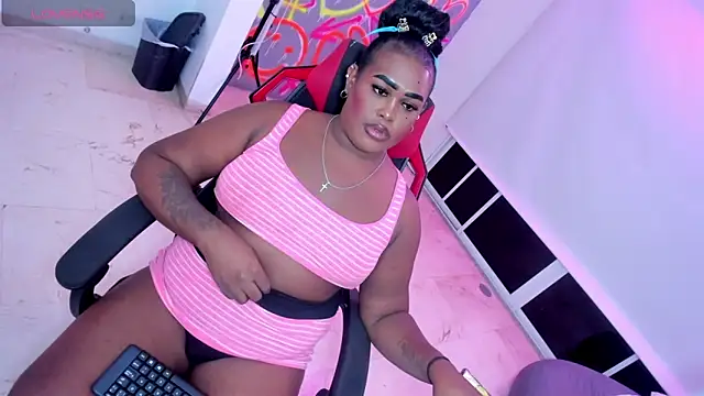  EvaRouse online show from September 12, 2025, 5:51 am