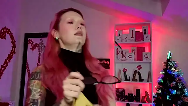 kulteacher online show from November 25, 2025, 12:16 pm