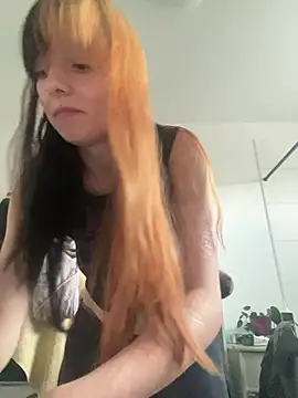 LilithKinkyDesire online show from July 22, 2026, 6:32 pm
