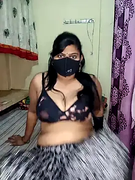 reena502 online show from February 11, 2026, 5:23 am