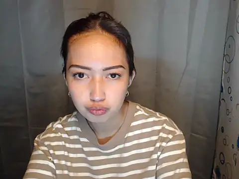 Snapshot of Soft_Angel8 chatting on March 28, 2026, 4:12 am Soft Angel8 online show from March 28, 2026, 4:12 am