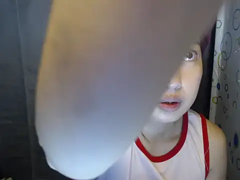 Snapshot of Soft_Angel8 chatting on April 1, 2026, 2:23 am Soft Angel8 online show from April 1, 2026, 2:23 am