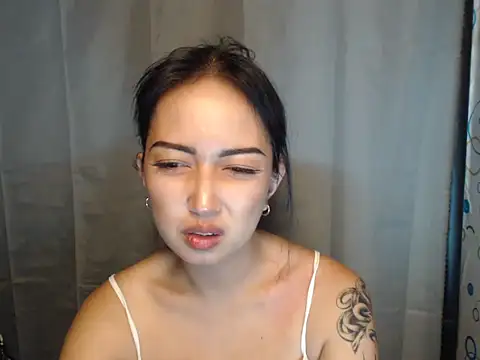 Snapshot of Soft_Angel8 chatting on April 28, 2026, 6:13 pm Soft Angel8 online show from April 28, 2026, 6:13 pm