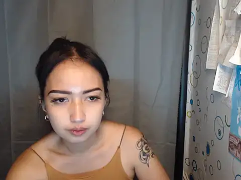 Snapshot of Soft_Angel8 chatting on May 7, 2026, 4:51 am Soft Angel8 online show from May 7, 2026, 4:51 am