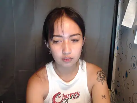 Snapshot of Soft_Angel8 chatting on May 15, 2026, 2:02 pm Soft Angel8 online show from May 15, 2026, 2:02 pm