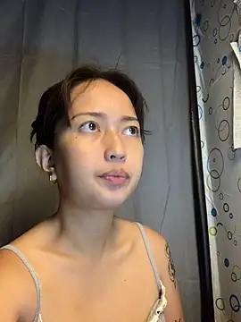 Snapshot of Soft_Angel8 chatting on May 18, 2026, 6:52 am Soft Angel8 online show from May 18, 2026, 6:52 am
