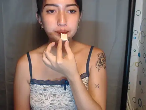 Snapshot of Soft_Angel8 chatting on May 29, 2026, 3:32 pm Soft Angel8 online show from May 29, 2026, 3:32 pm