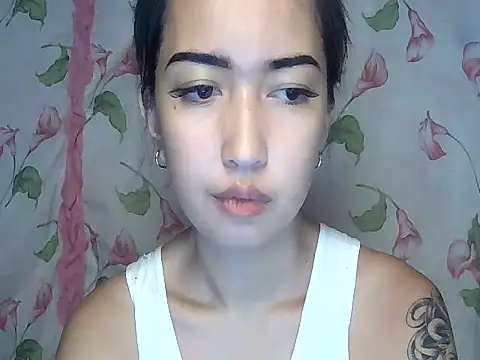 Snapshot of Soft_Angel8 chatting on June 29, 2026, 12:27 pm Soft Angel8 online show from June 29, 2026, 12:27 pm