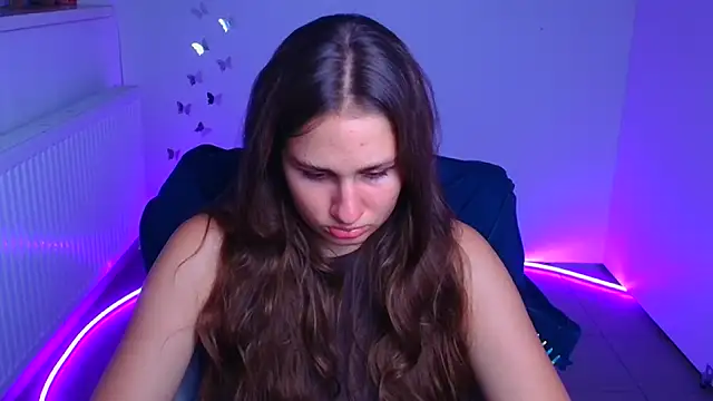 Stefanie Sweet online show from September 22, 2025, 5:31 am