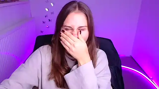 Stefanie Sweet online show from October 8, 2025, 5:16 am