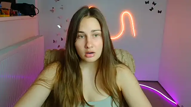 Snapshot of Stefanie_Sweet chatting on June 22, 2026, 5:48 am Stefanie Sweet online show from June 22, 2026, 5:48 am