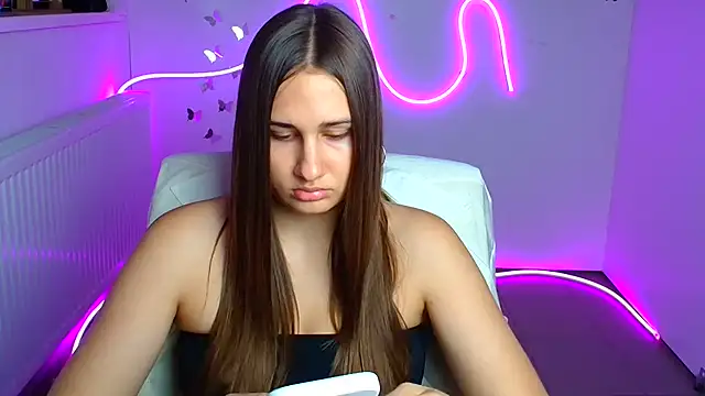 Snapshot of Stefanie_Sweet chatting on July 17, 2026, 5:36 am Stefanie Sweet online show from July 17, 2026, 5:36 am