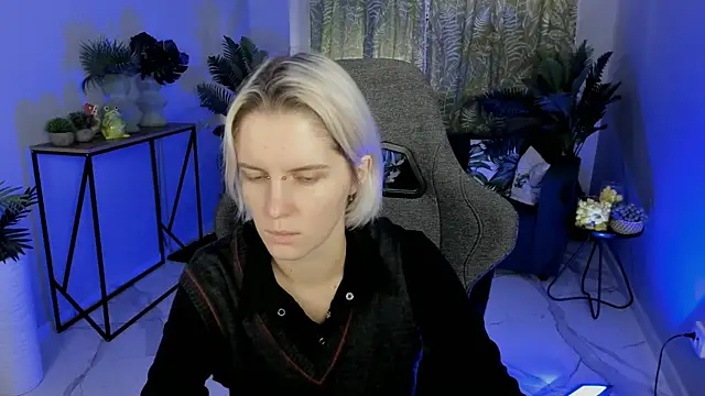 BethanyCloud online show from November 3, 2025, 5:31 am