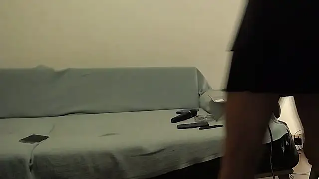 edavika35 online show from November 1, 2025, 5:42 am