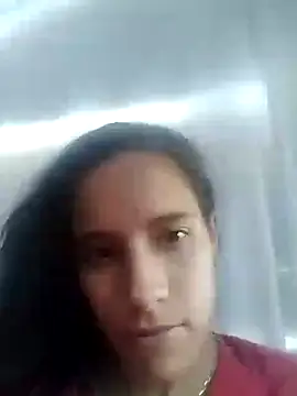 Snapshot of MiaCours chatting on November 2, 2025, 8:55 pm MiaCours online show from November 2, 2025, 8:55 pm