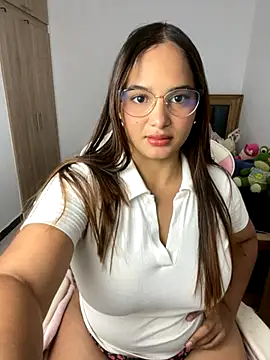 Andrea-Lu online show from September 22, 2025, 11:51 pm