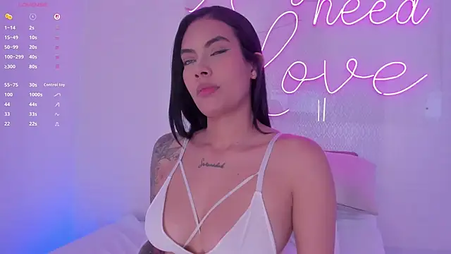 Venus nite online show from November 15, 2025, 8:38 pm