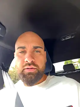 omihaze94 online show from September 14, 2025, 9:19 am