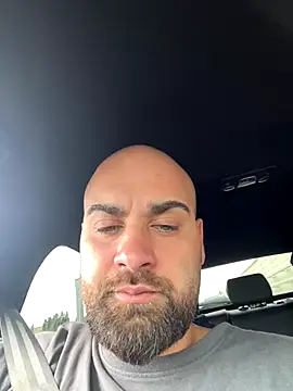 omihaze94 online show from September 22, 2025, 9:11 am